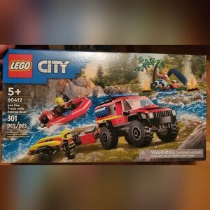 Lego 60412 4x4 Fire Truck with Rescue Boat